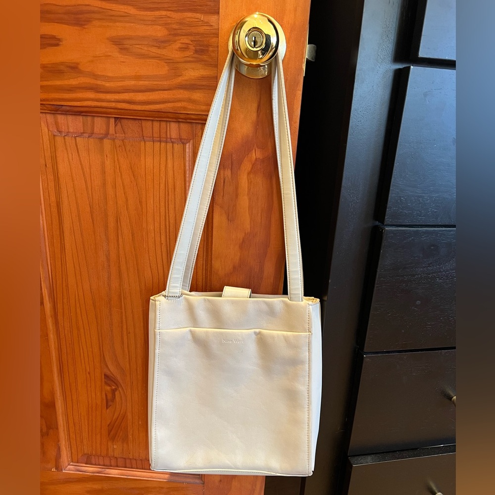 Nine west cream/beige shoulder bag